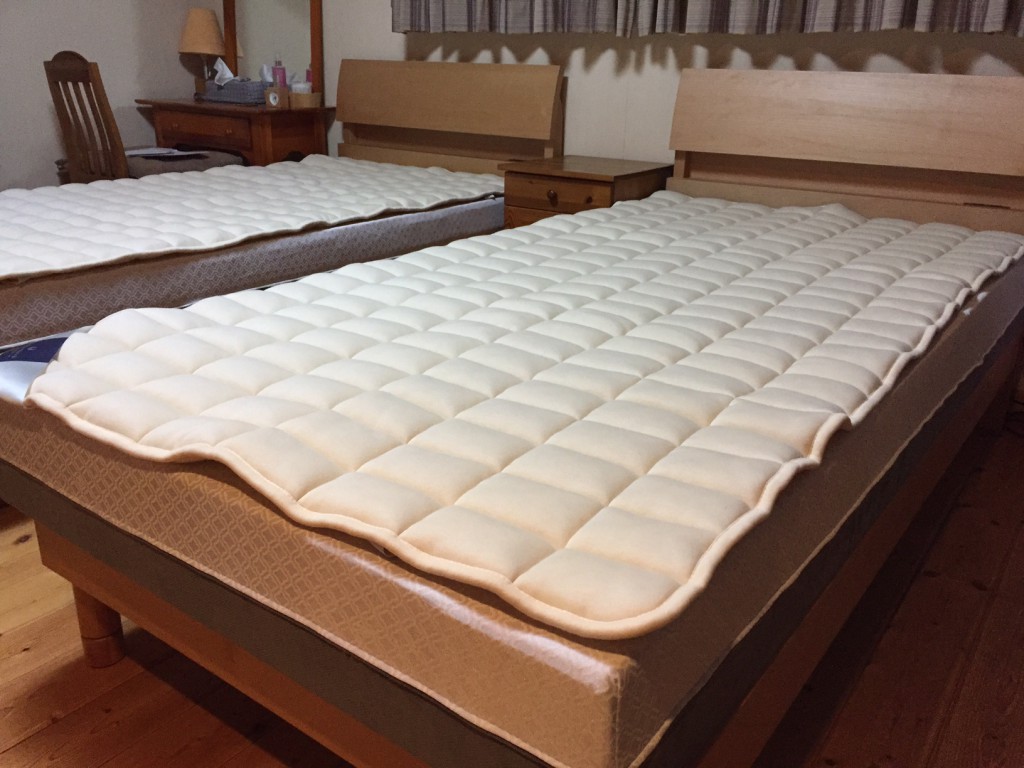 ビラベック羊毛ベッドパッド
